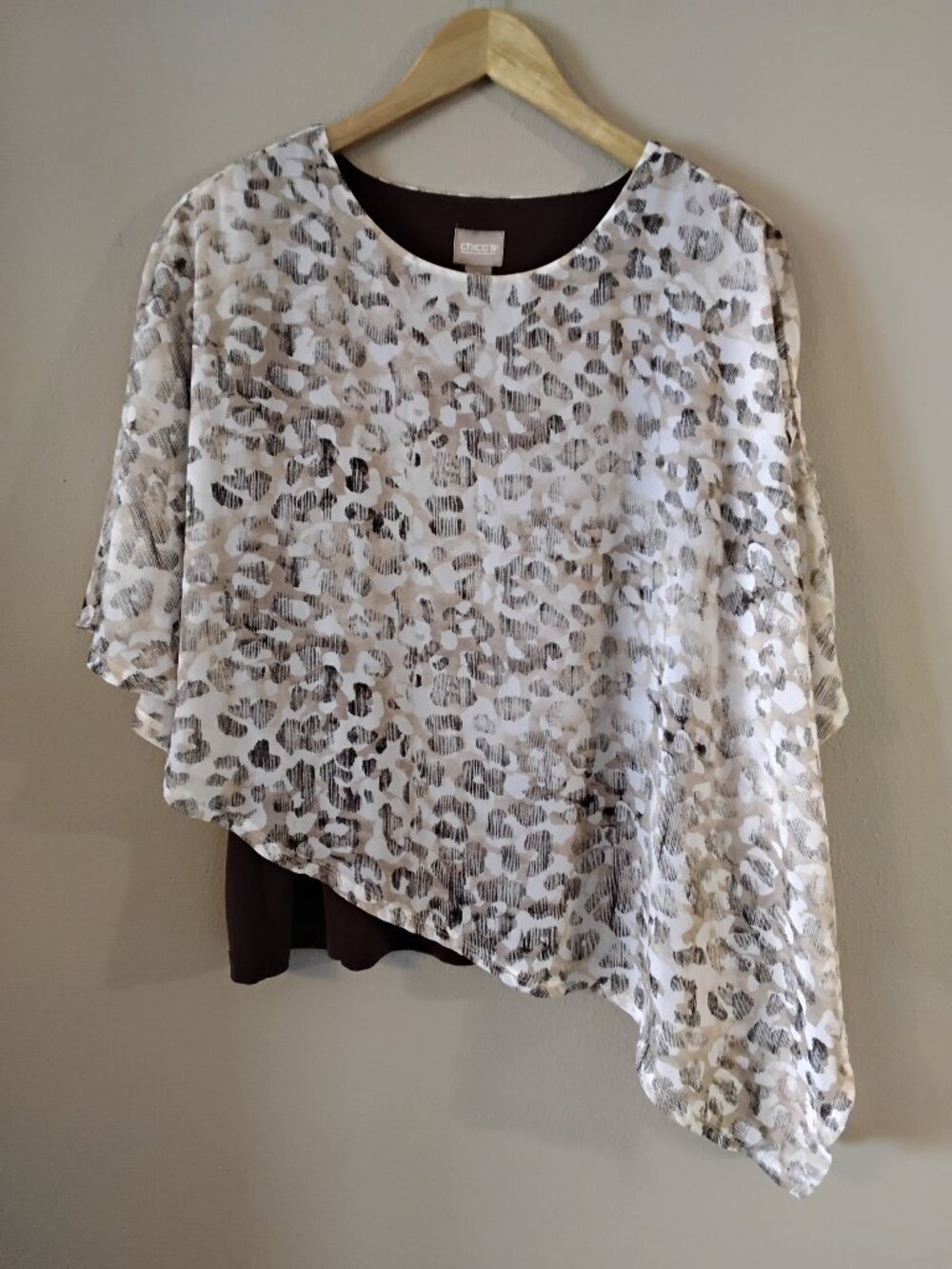 Chico's Jayma, Animal Print Polyester/Mesh Asymmetrical Poncho Top